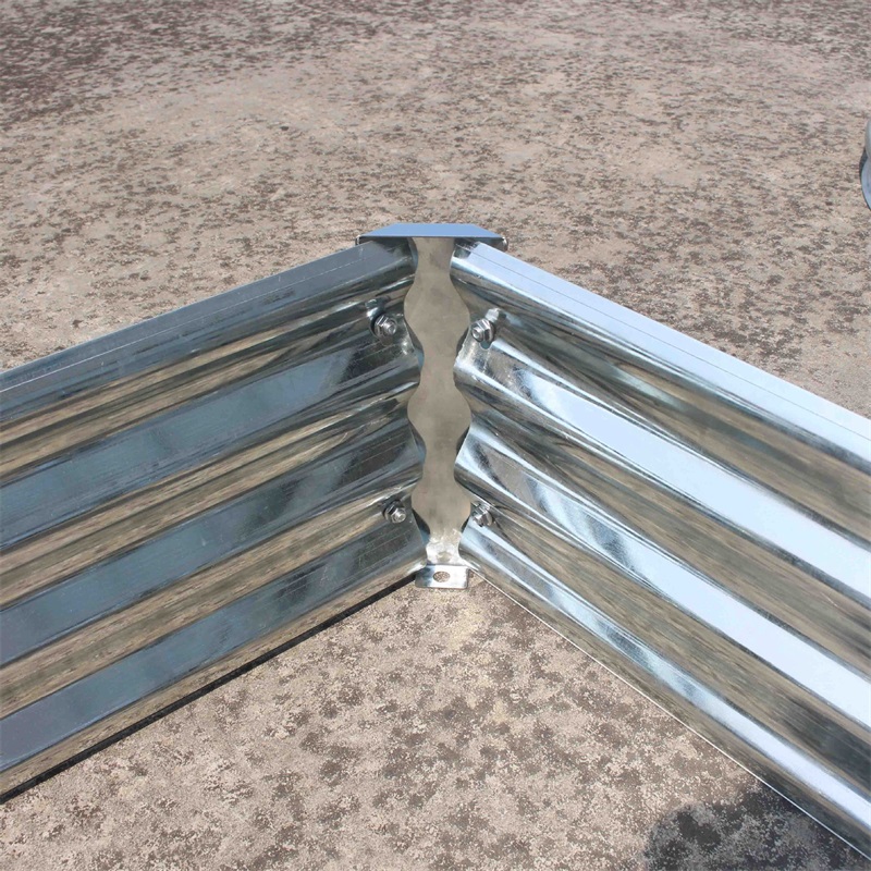 21901877035_839567924