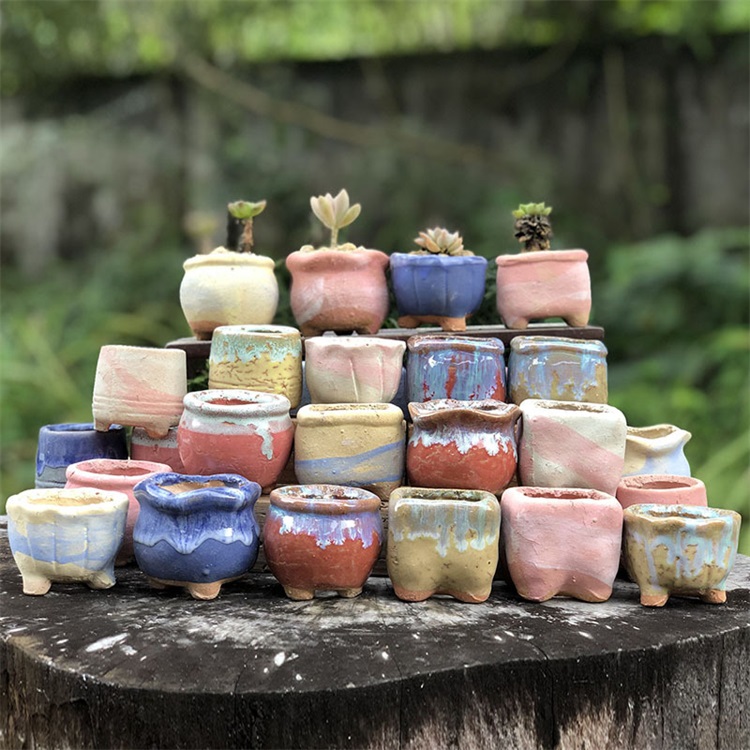 Small and Simple Ceramic Flower Pots (39)
